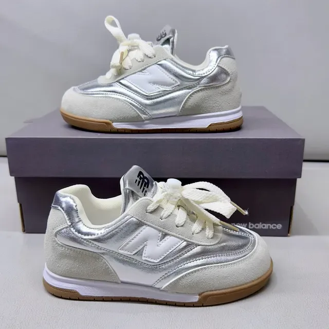 New Balance أبيض أسود ريترو رنر سيلويت سويد وطبقة صناعية أسلوب حياة حذاء رياضي 11
