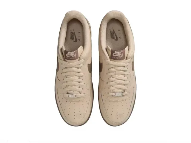 Nike Air Force 1 Beige and Brown Lifestyle Sneakers 4