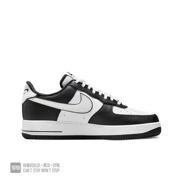 Nike Air Force 1 أسود وأبيض سنيكرز لايف ستايل 5