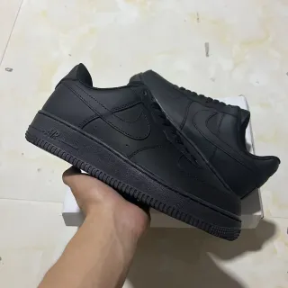 Nike Air Force 1 سنيكرز أسود للأسلوب الحياتي