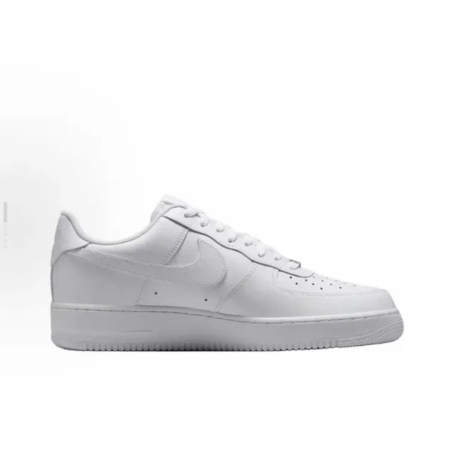 Nike Air Force 1 White Lifestyle Sneakers 2