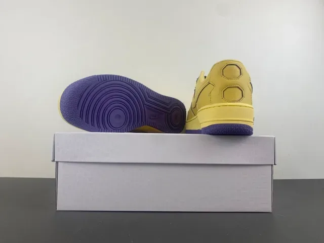 Nike Air Force 1 Amarelo Roxo Pele de serpente Cadarço Lifestyle Sneaker 16