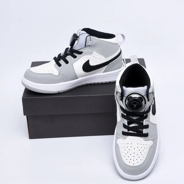 Nike Air Jordan 1 High Tênis de Basquete Infantil Vermelho Preto Branco 10