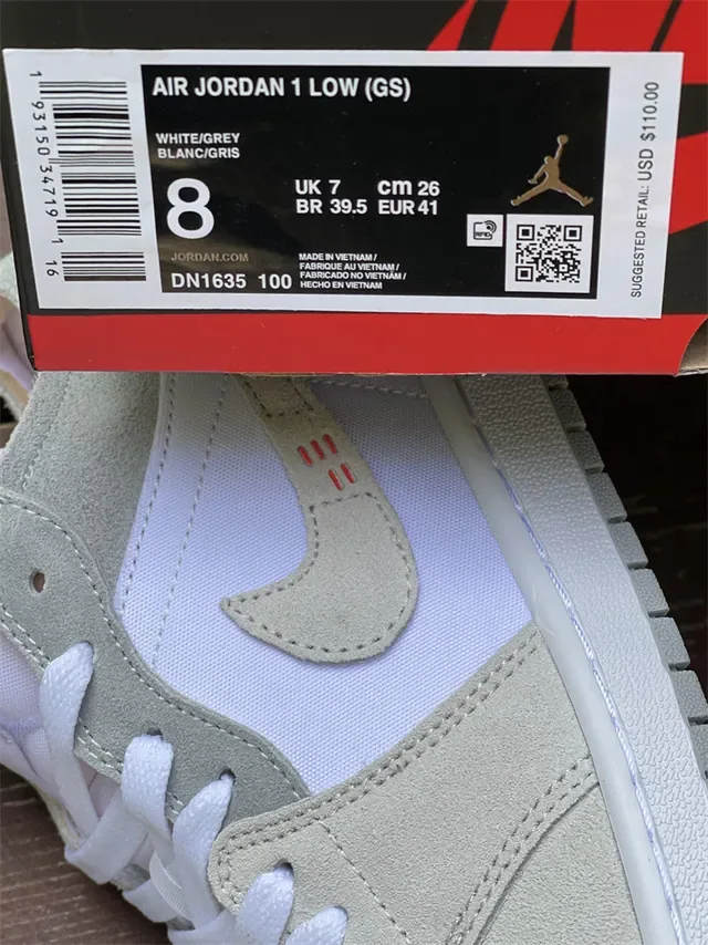 Nike Air Jordan 1 Low Beige and White Lifestyle Sneakers 3