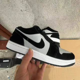 Nike Air Jordan 1 Low Black Light Gray White سينيكرز أسلوب حياة