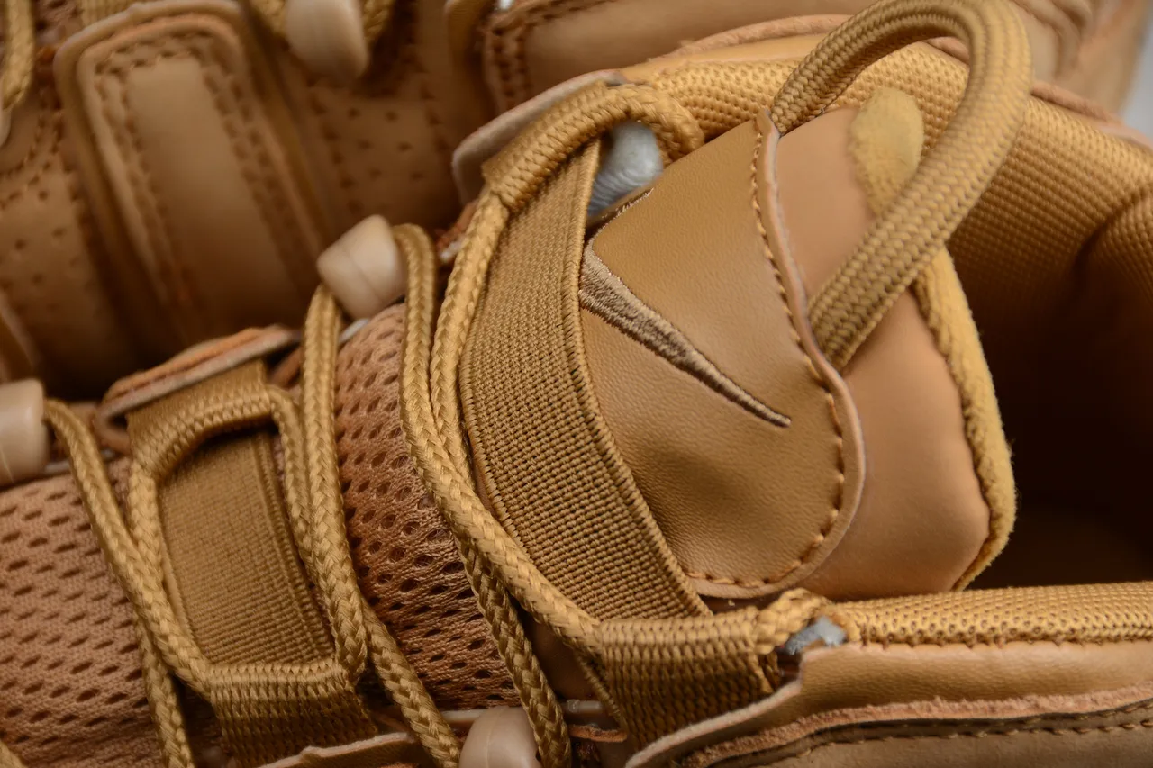 Nike Air More Uptempo Trigo Zapatos de baloncesto 7