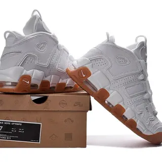 Nike Air More Uptempo Branco e Gum Brown Tênis de basquete