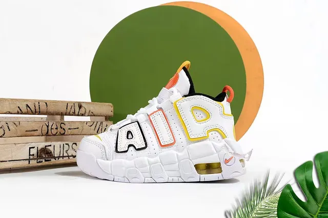Nike Air More Uptempo White Gray Black أحذية كرة السلة 20