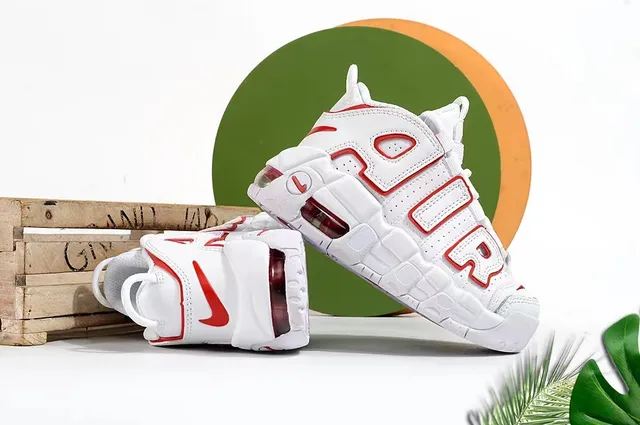 Nike Air More Uptempo White Gray Black أحذية كرة السلة 22