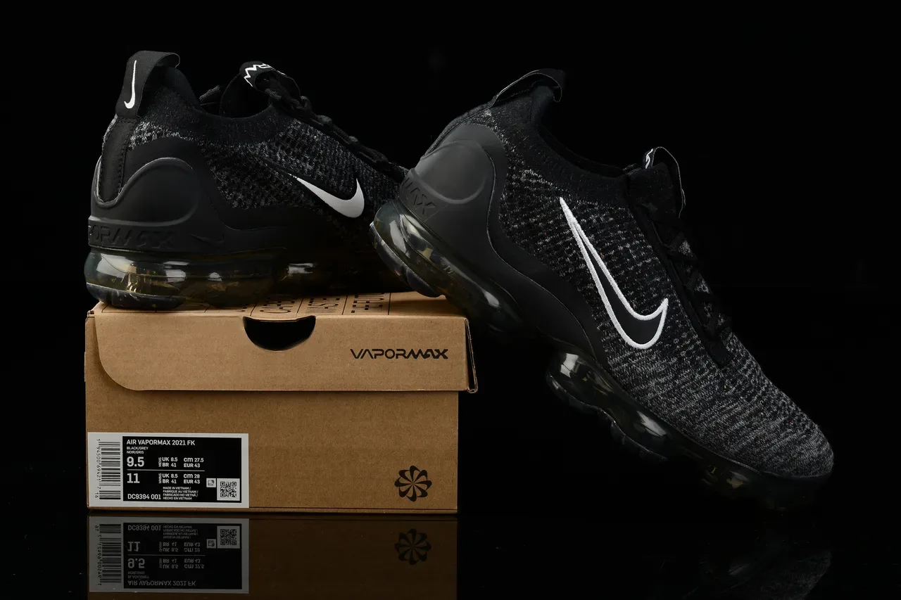 Nike Air VaporMax Black Heather Knit Lifestyle Sneakers 9