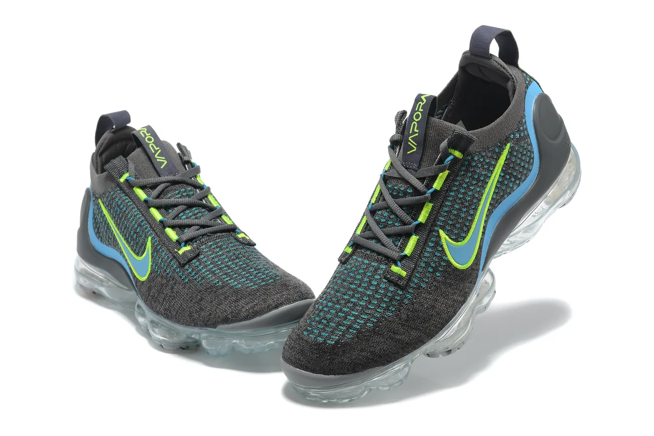 Nike Air VaporMax Flyknit Black Blue Engineered Knit Upper Visible Cushioning Sole Running Shoes 3