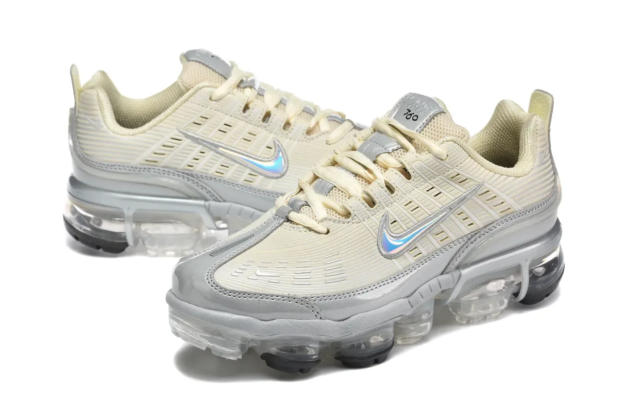 Nike Air VaporMax Plus Off-White Silver Transparent Lifestyle Sneakers 2