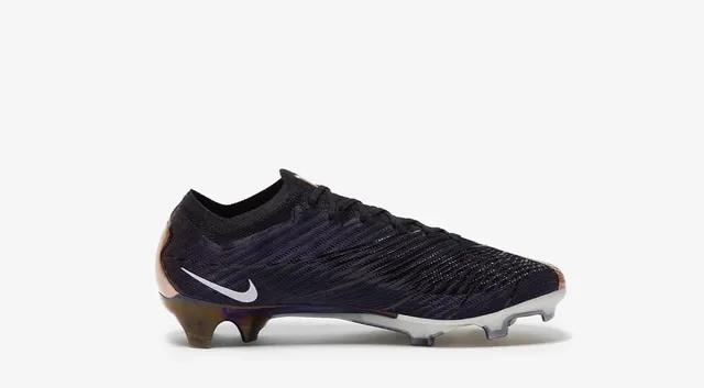 Nike أسود ذهبي أعلى خياط تغطية أصابع معدنية سطح صلب أحذية كرة القدم 4
