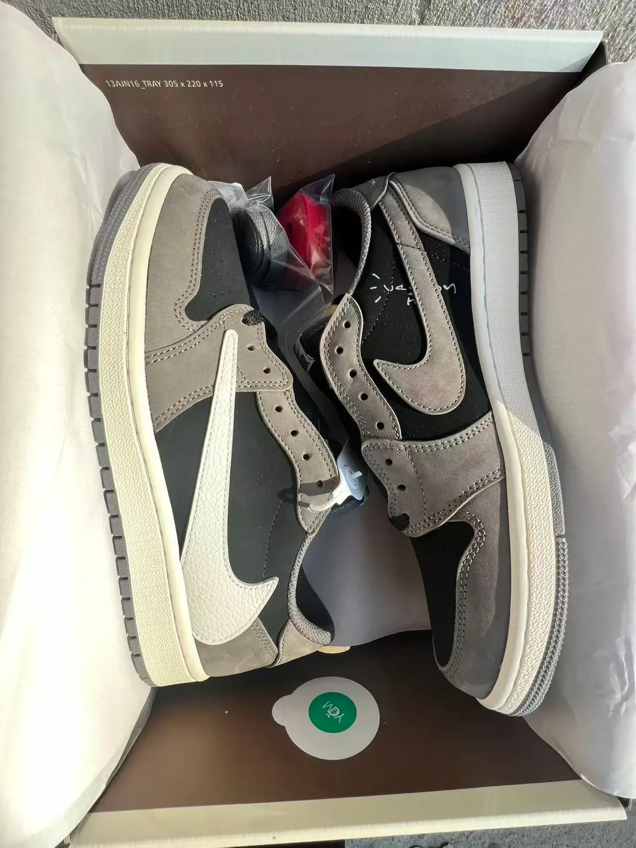Nike أحذية رياضية أسلوب حياة سوداء رمادية منخفضة الظهر بظلال و جزء علوي من المواد المختلطة 9