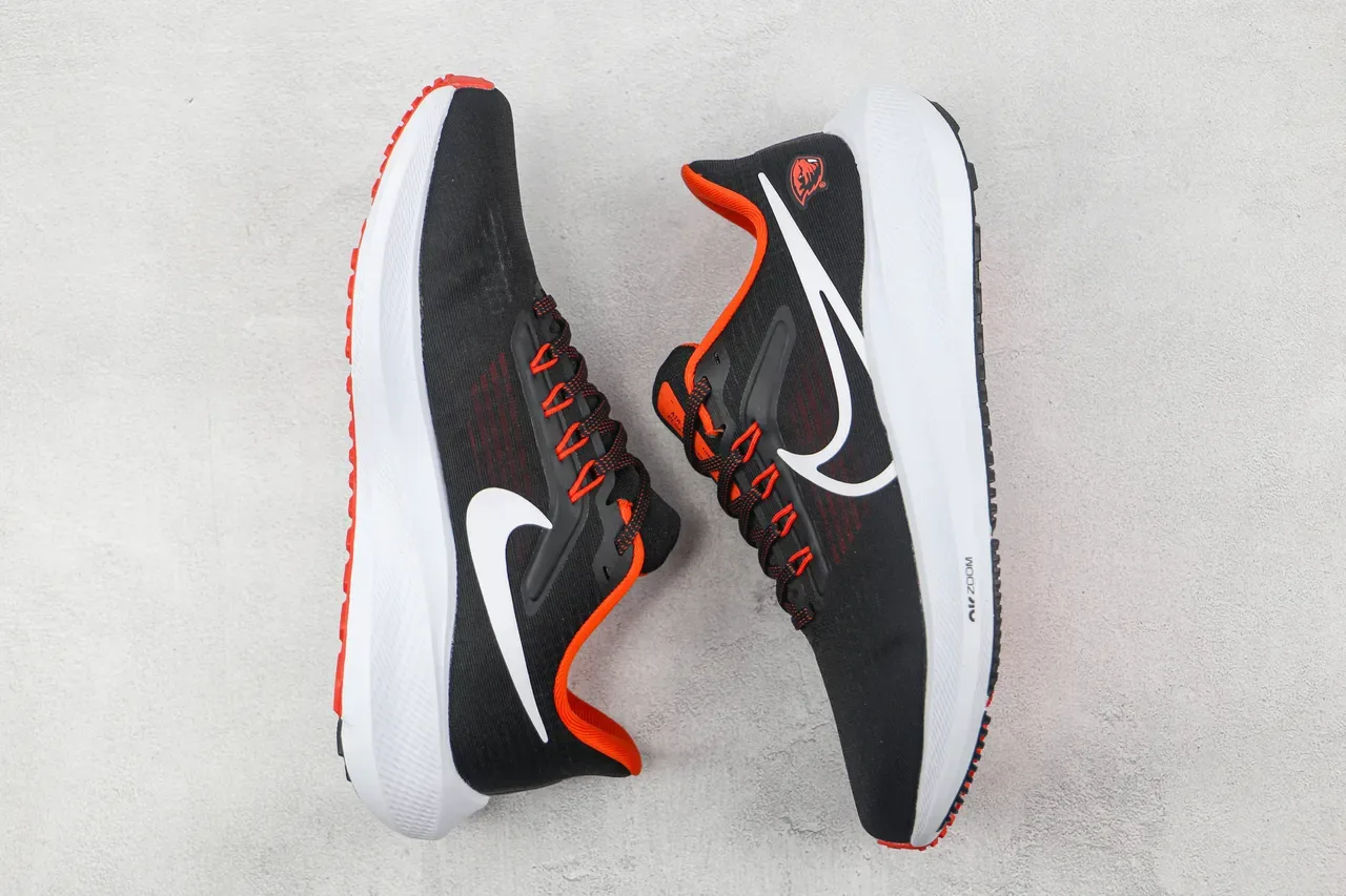 Nike Black Orange Engineered Mesh Upper Sculpted White Midsole Running Shoes 2