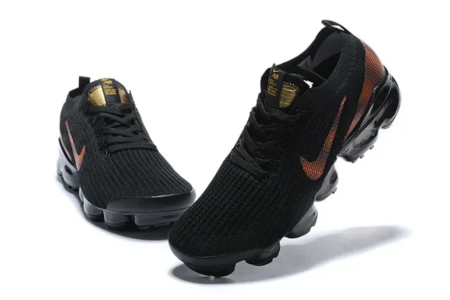 Nike Black Orange Knit Upper Visible Air Sole Lifestyle Sneakers 2