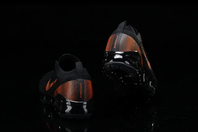 Nike Black Orange Knit Upper Visible Air Sole Lifestyle Sneakers 9