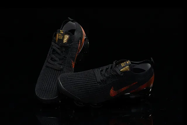 Nike Black Orange Knit Upper Visible Air Sole Lifestyle Sneakers 10
