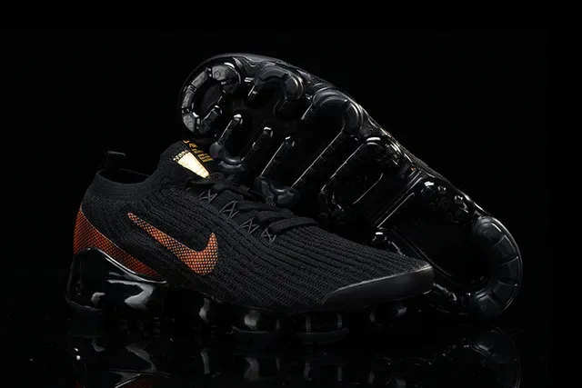 Nike Black Orange Knit Upper Visible Air Sole Lifestyle Sneakers 13
