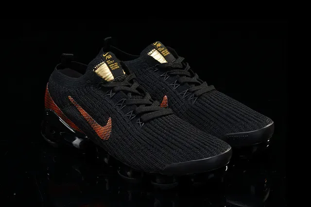Nike Black Orange Knit Upper Visible Air Sole Lifestyle Sneakers 14