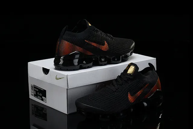 Nike Black Orange Knit Upper Visible Air Sole Lifestyle Sneakers 16