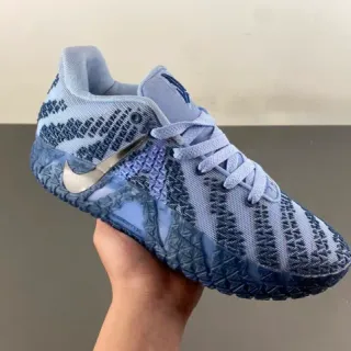 Nike 蓝海军针织上层几何图案篮球鞋