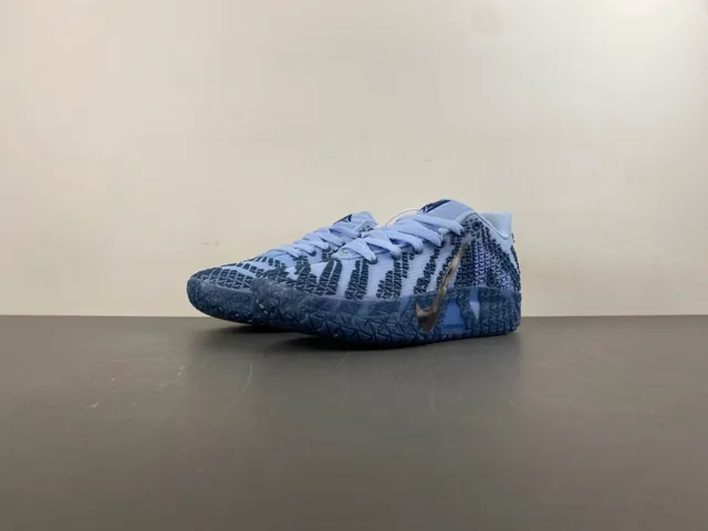 Nike Blue Navy Knit Upper Geometric Pattern Basketball Shoes 10