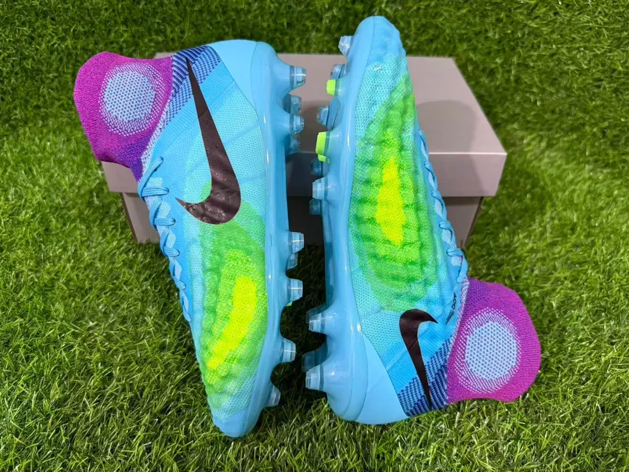 Nike Blue Purple Sock-Fit Knit Upper Translucent TPU Cage Firm-Ground Soccer Shoes 2