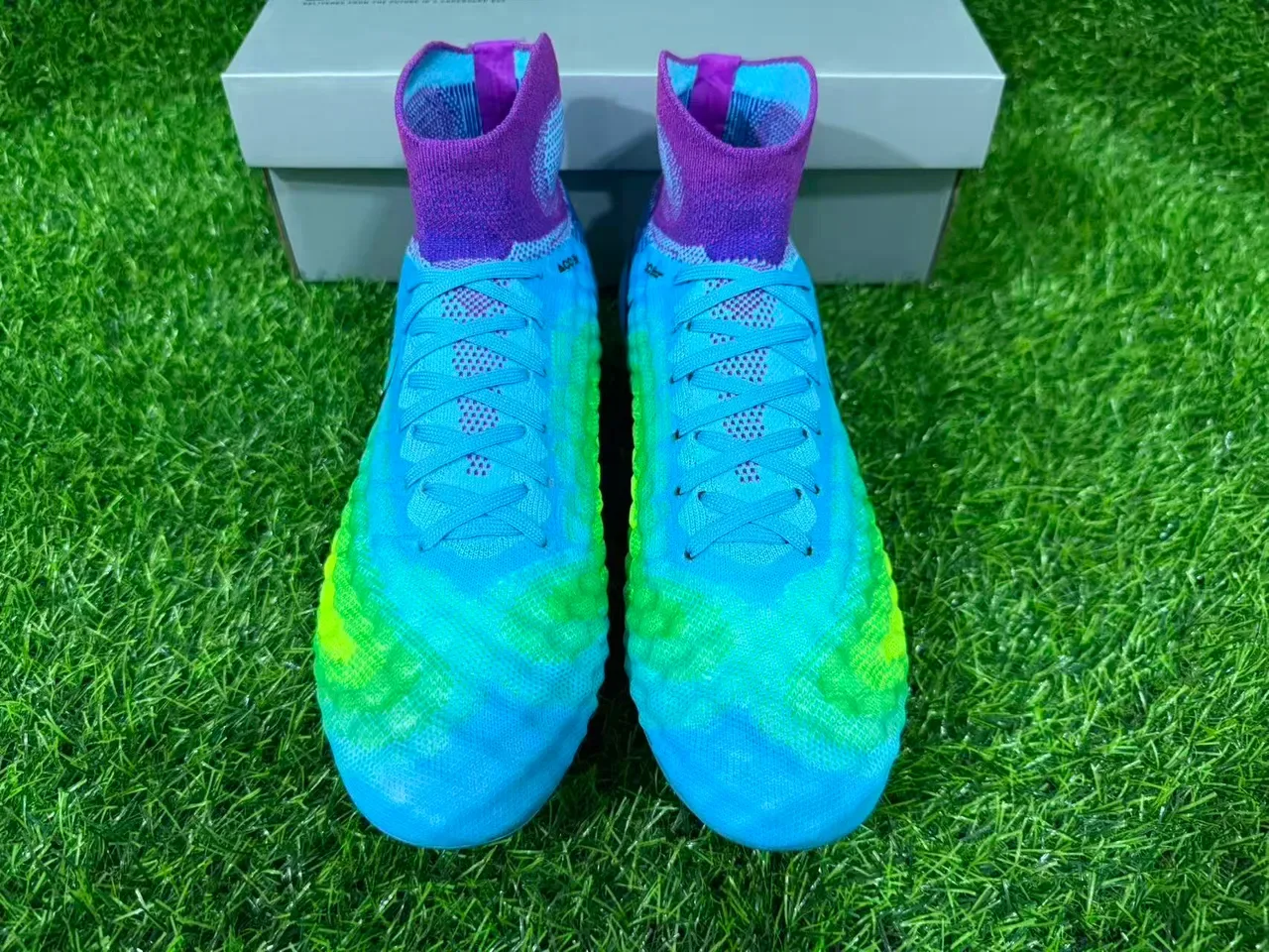 Nike Blue Purple Sock-Fit Knit Upper Translucent TPU Cage Firm-Ground Soccer Shoes 5