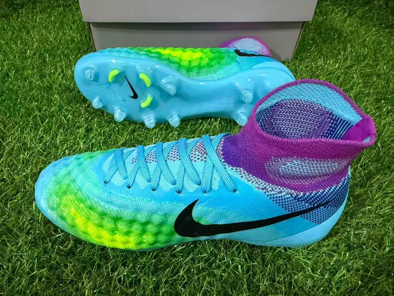 Nike Blue Purple Sock-Fit Knit Upper Translucent TPU Cage Firm-Ground Soccer Shoes 6