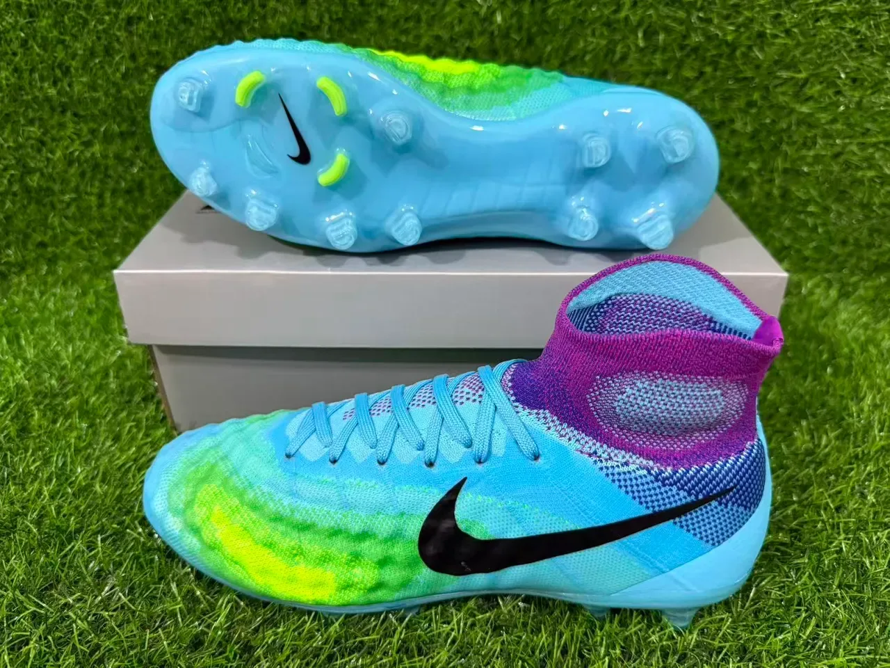 Nike Blue Purple Sock-Fit Knit Upper Translucent TPU Cage Firm-Ground Soccer Shoes 7