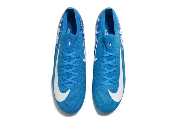 Nike Bleu Blanc Chaussures de Football Coupe Basse Haut en Tricot Superposition Graphique Dynamique Surface Firme 2