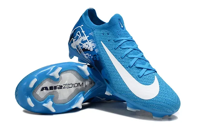 Nike Bleu Blanc Chaussures de Football Coupe Basse Haut en Tricot Superposition Graphique Dynamique Surface Firme 3