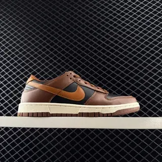 Nike Dunk Low বাদামী এবং কালো চামড়ার স্কেটবোর্ড জুতা