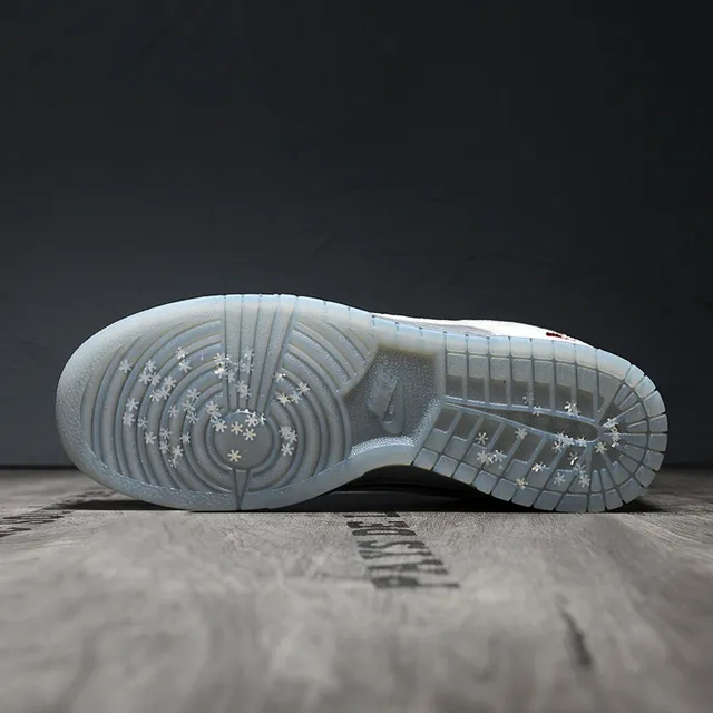 Nike Dunk Low Gray Blue Velvet-Textured Upper Teal Accent Lining Skateboard Shoes 6