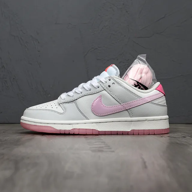 Nike Dunk Low rose blanc chaussures de skate lifestyle 7