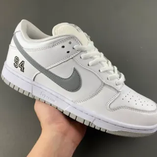 Nike Dunk Low Supreme '94 White Gray حذاء أسلوب الحياة