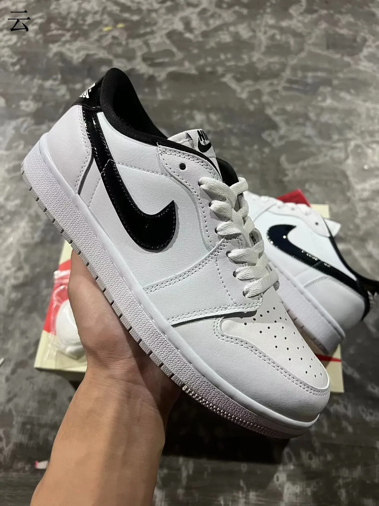 Nike Dunk Low White Black Lifestyle Sneakers 2