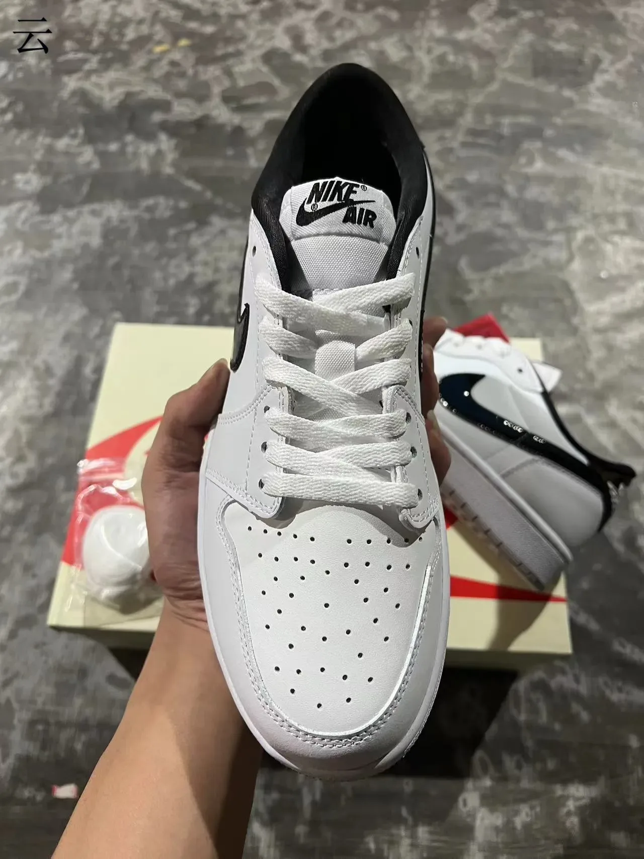 Nike Dunk Low White Black Lifestyle Sneakers 3