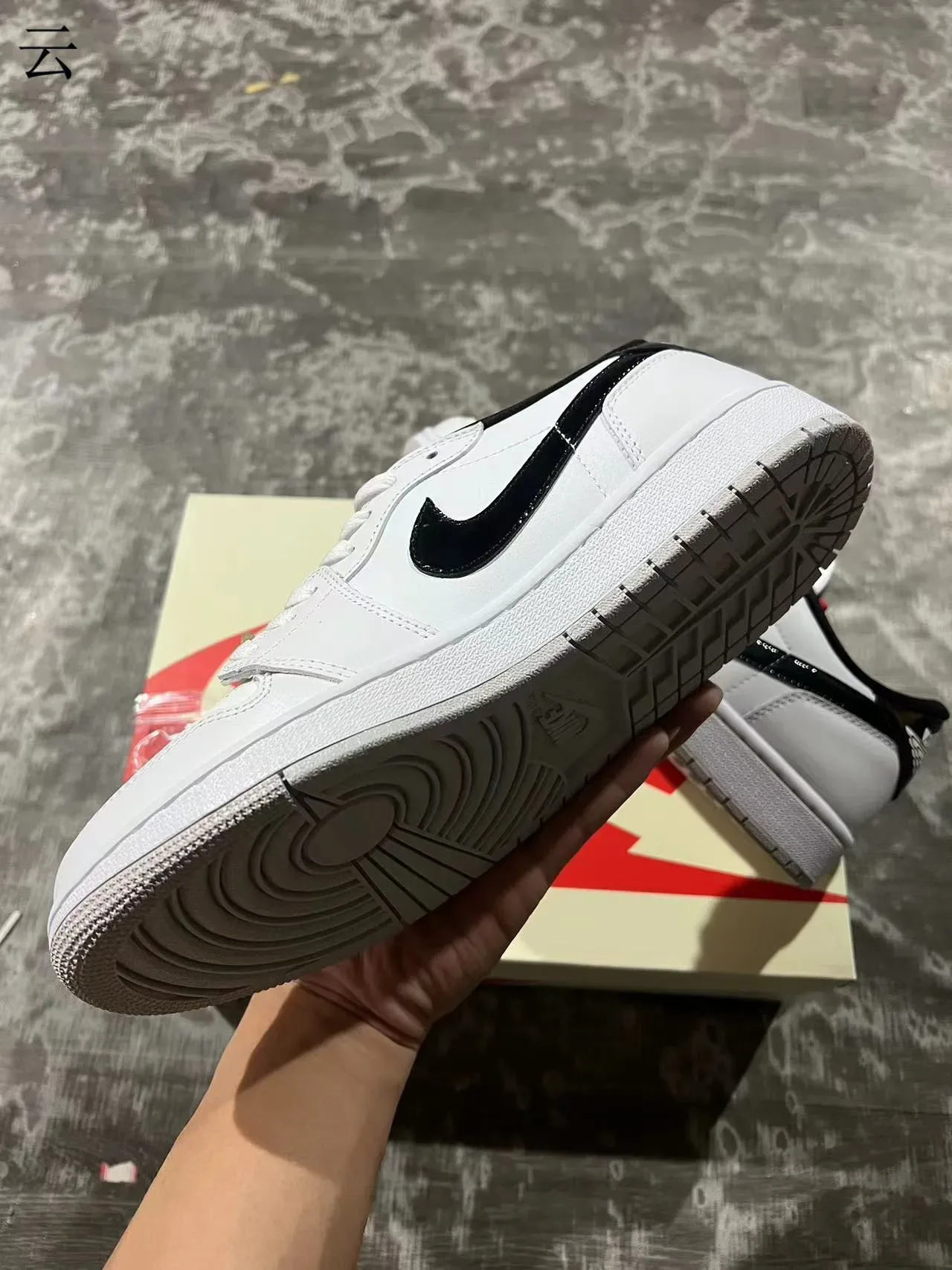 Nike Dunk Low White Black Lifestyle Sneakers 6