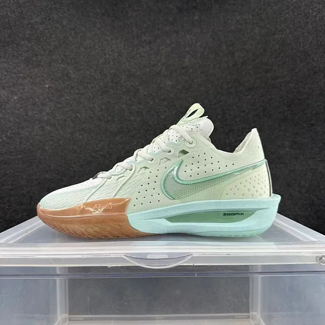 Nike G.T. Cut Chaussures de Basketball Vert Jade 2