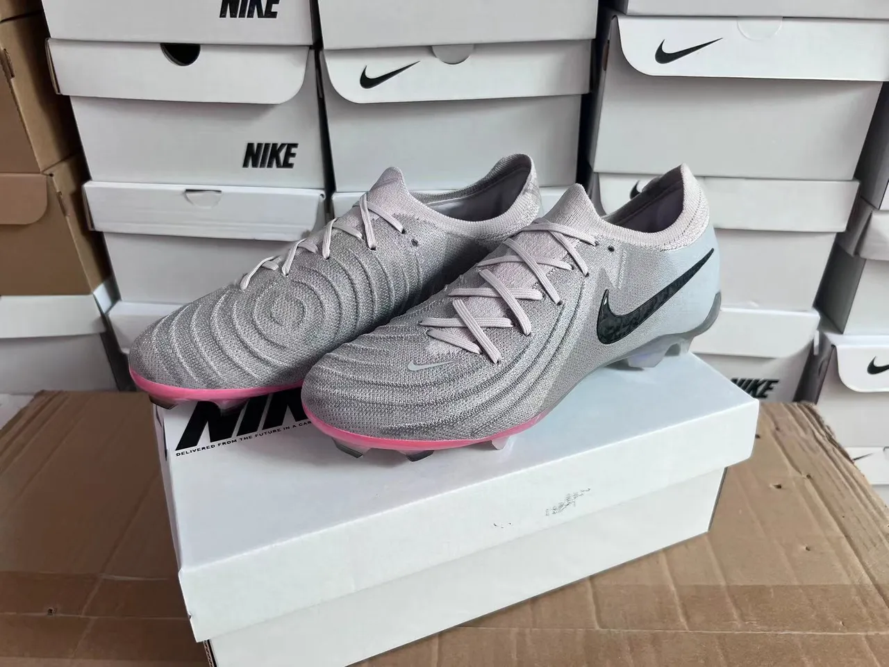 Nike Gray Multicolor Knit Upper Iridescent Sole Firm-Ground Soccer Shoes 4