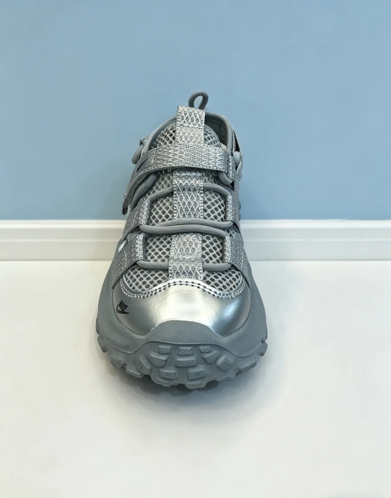 Nike Gray Pink Chunky Platform Sole Multi-Strap Velcro Closure Casual Sandals 21
