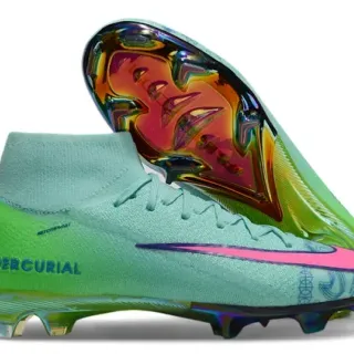 Nike Verde Rosa Sapatos de Futebol com Upper de Malha Ajuste de Meia, Salto Iridescente Holográfico, Superfície Firme