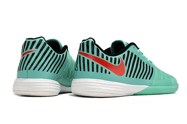 Nike Hypervenom Chaussures de football indoor vert rouge embout orteil matelassé vertical recouvrements synthétiques noirs 5
