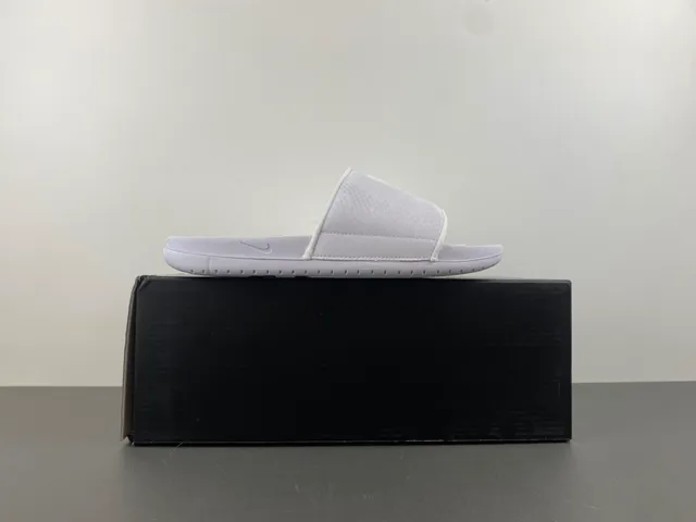 Nike Kobe Slide 白色纹理带拖鞋 10