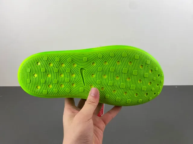 Nike Mayfly Run Neon Lime Green Molded Foam Clog 7