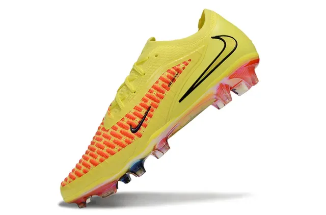 Nike Mercurial Vapor Firm-Ground Soccer Shoes 3