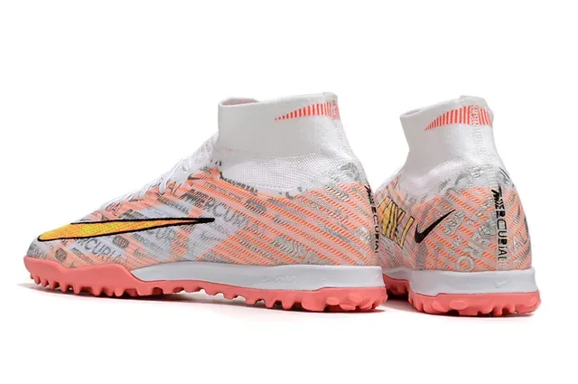 Nike Mercurial Chaussures de football blanc rose hautes à la cheville superpositions de graphiques imprimées pour gazon 4