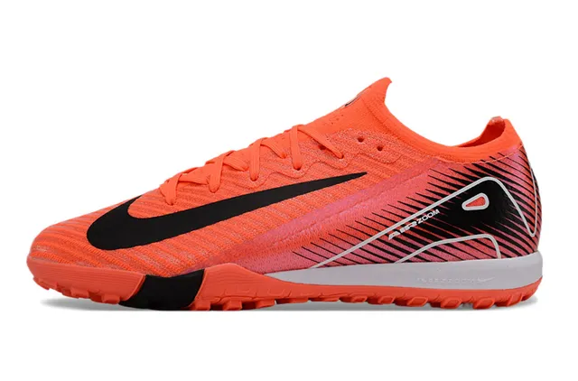 Nike Zapatillas de fútbol con upper de tricot en naranja y rosa y suela turf 8